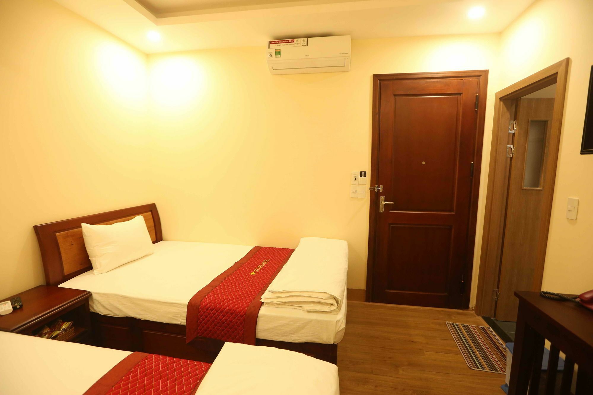 Stars Hotel Da Nang Exterior photo